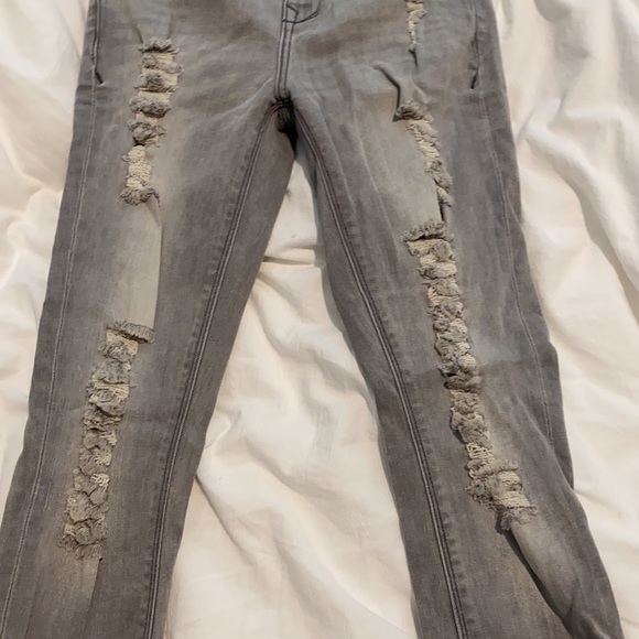 Distressed Jeans - Picture 2 of 2